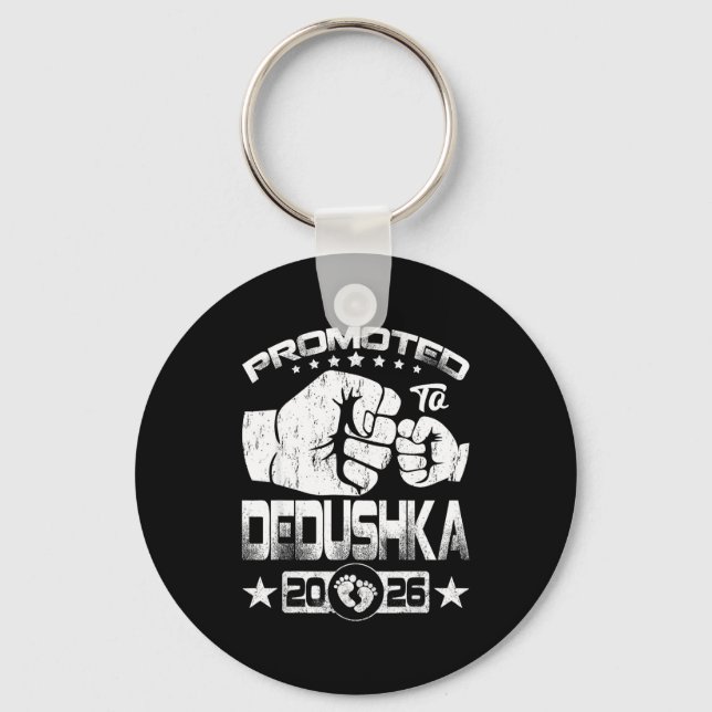 Chaveiro Promovido a dedushka est 2026 avô russo (Frente)