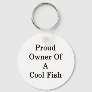 Chaveiro Proprietário Orgulhoso De Um Peixe Legal