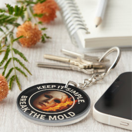 Chaveiro "Quebre o molde: Ignite seu verdadeiro eu"