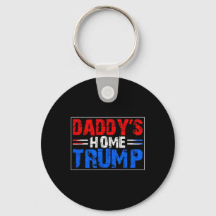 Chaveiro Red White Blue Trump Daddys Home Trump Patriótico