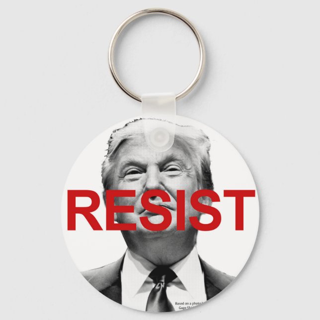 Chaveiro Resistir a Trump (Frente)