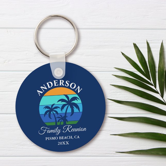 Chaveiro Reunião Familiar Summer Beach Palm Trees Blue (Customize to change text size, style or background color.)