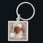 Chaveiro Santa Batismo Foto do Bebê do Coração Chic Moderno<br><div class="desc">Essa design simples e moderna é composta por tipografia de serifa e adiciona uma foto personalizada,  adiciona nome de bebê e mês e ano de batismo</div>