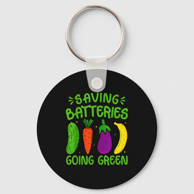 Chaveiro Saving Batteries Going Green Funny Inappropriate H (Frente)