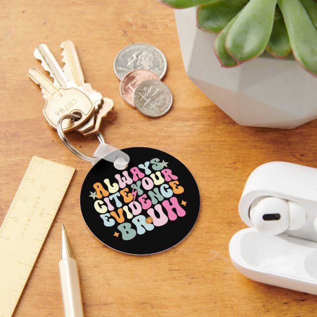 Chaveiro Sempre Cite Suas Provas Bruh Professor De Inglês (Mesa)