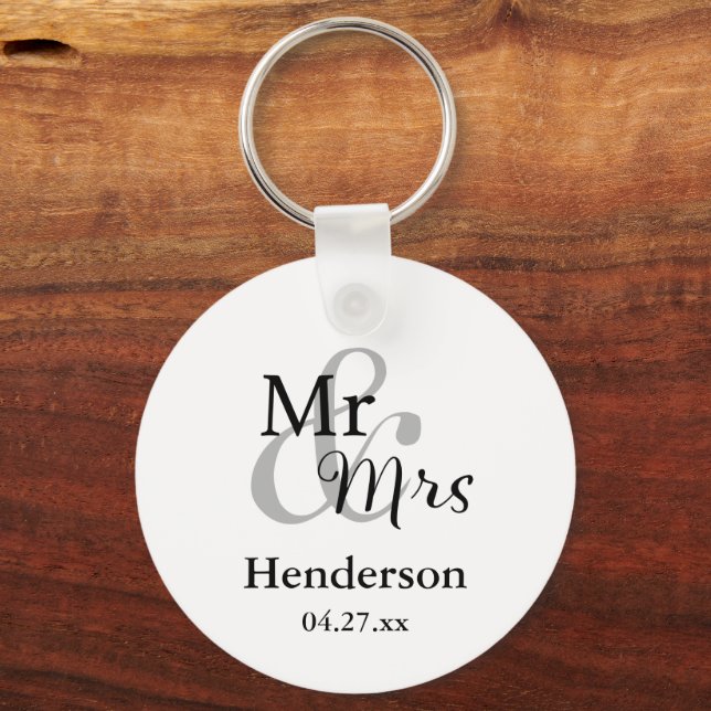 Chaveiro Sr. & Sra. Wedding Favor Keyring com Nome e Data (Frente)