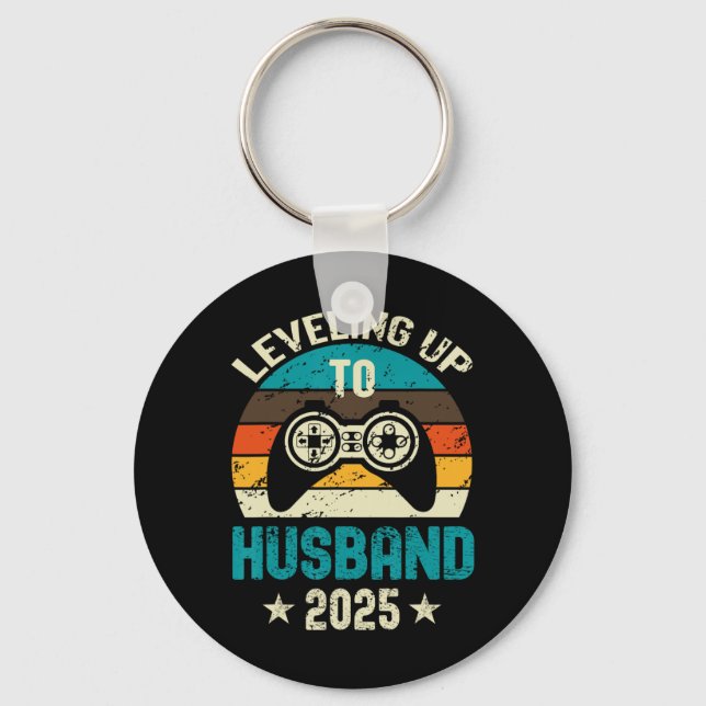 Chaveiro Subindo de Nível para Marido 2025 Noivo Futuro Sol (Frente)