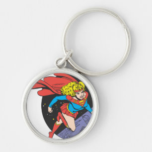Chaveiro Supergirl salta no espaço