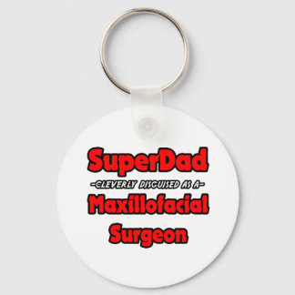 Chaveiro SuperPai, cirurgião maxilofacial