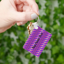 Texto a cores preta do retângulo metálico