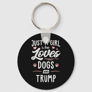 Chaveiro Uma Menina Que Ama Cachorros E Doguete De Presente