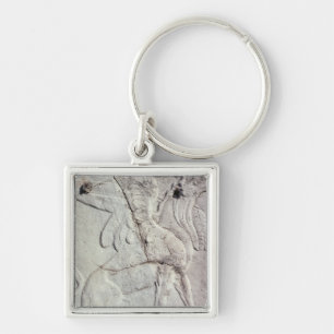 Chaveiro Urna fúnebre com alivio cinzelado de um grifo