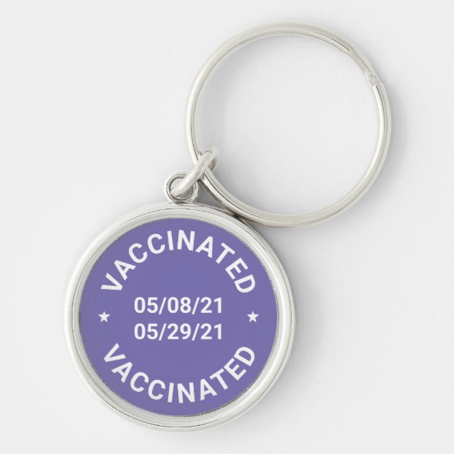 Chaveiro Vacinado com datas personalizadas e branco lilás d (Frente)