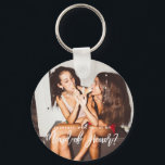 Chaveiro Você será meu Keyring de fotos Madrinhas de casame<br><div class="desc">Minimalista e moderno será meu anel-chave de madrinha de casamento. O texto e as mensagens podem ser editados na parte traseira do cartão. Para personalização mais avançada deste design, por exemplo, alteração do layout, da fonte ou do tamanho do texto, clique no botão "PERSONALIZAR" acima. Por favor, entre em contato...</div>