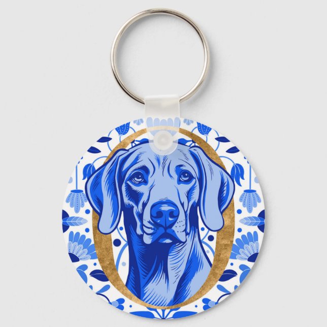 Chaveiro Weimaraner peering thru the letter "O" in Gold (Frente)