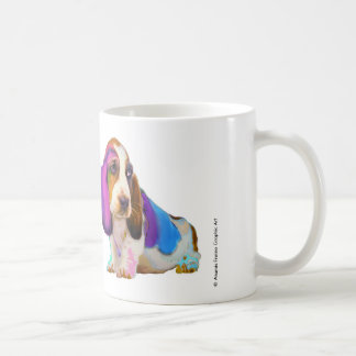 Cheio de Basset Hound da caneca das cores