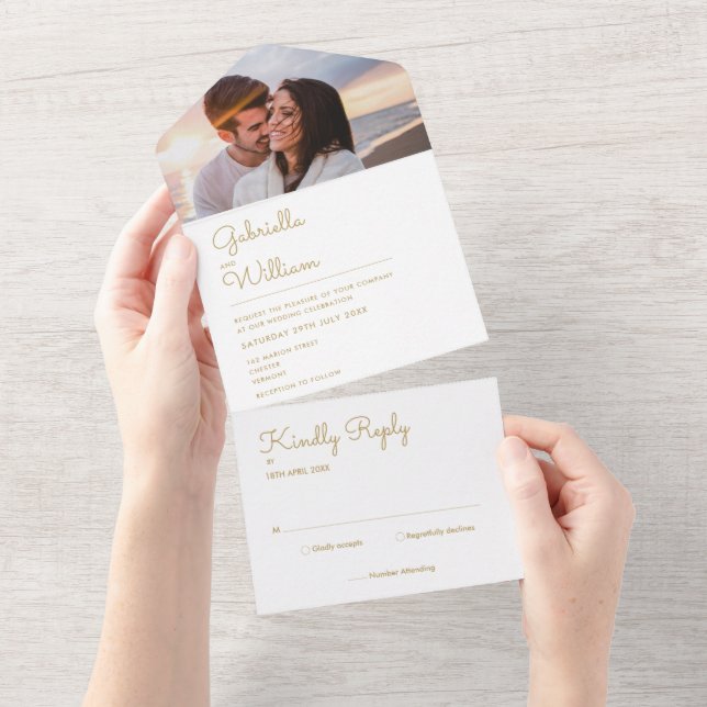 Chic Elegante Script Monograma Dourado Foto Casame (Tearaway)