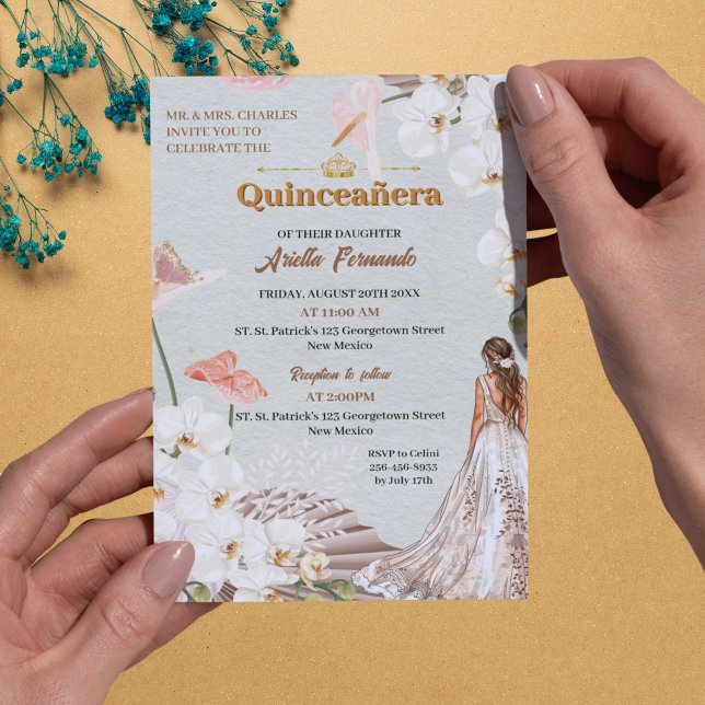 Chic Sage & Blush Floral Quinceañera Convite (Chic Sage & Blush Floral Quinceañera Invitation with Gold Accents)