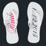 Chinelos A Noiva Personalizada adiciona seu próprio present<br><div class="desc">Chinelos de noiva personalizadas - adicione seu próprio casamento ou data de aniversário a um belo presente de chá de panela personalizável.</div>