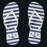 Chinelos Bandas e Âncoras Náuticas do Monograma Personaliza<br><div class="desc">Chinelos Náuticos Monogramas Personalizados e Azuis Anchor.</div>