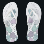 Chinelos CALÇADOS DE CASAMENTO | Molas Lilac Dusty Azul<br><div class="desc">Azul-poeirento e design de celas de plástico. Caligrafia manuscrita que diz madrinha de casamento - perfeita para a madrinha de casamento vestir na praia para a cerimônia de casamento da sua Bestie. Design criado para TheBarefootBride™ por © WhimsicalArtwork™. Esta é parte de uma coleção de artigos de papelaria de casamento...</div>