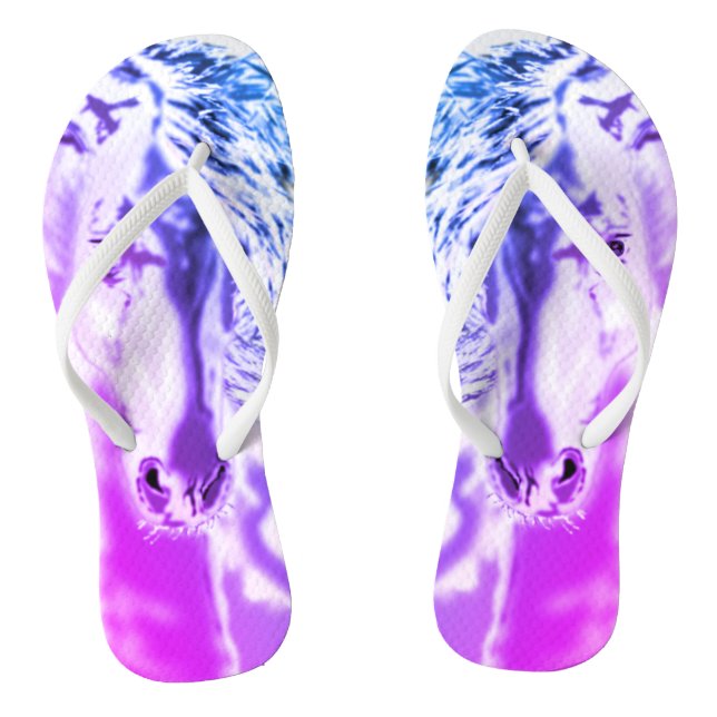 Chinelos Cavalo Branco (Pé da cama)