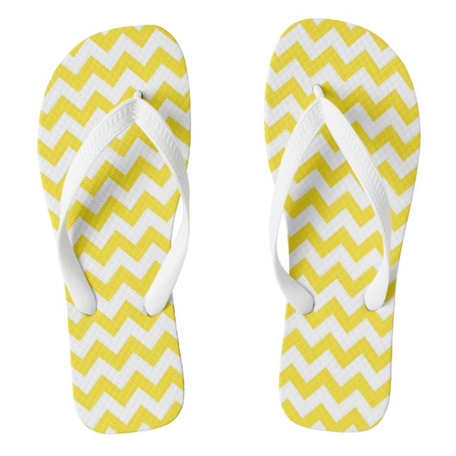 Chinelos com Padrão de Chevron Amarelo Fofo (Pé da cama)