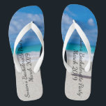 Chinelos Cruzeiro de Praia Tropical de festa de solteira<br><div class="desc">Este design foi criado através da arte digital. Pode ser personalizado clicando no botão personalizar e alterando a cor, adicionando um nome, iniciais ou as suas palavras favoritas. Entre em contato comigo em colorflowcreations@gmail.com se você quiser usar este design em outro produto. Compre minha pintura de acrílico abstrato original para...</div>