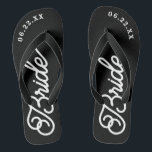 Chinelos de Noiva Personalizados para Casamento<br><div class="desc">Esses chinelos são perfeitos para a futura Sra.! Personalize com a data do seu casamento e as cores do casamento.</div>