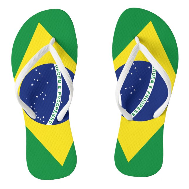 Chinelos de praia com bandeira brasileira para hom (Pé da cama)