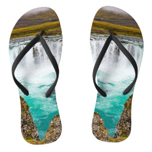 Chinelos Deusa-cascata, Islândia