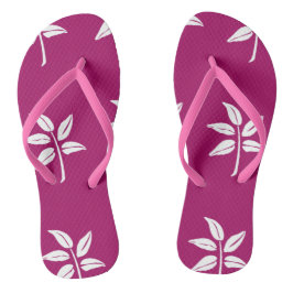 Chinelos flor branca em roxo