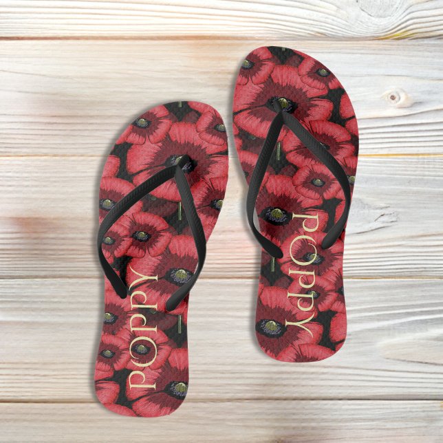 Chinelos Flores Pretas e Vermelhas Flores Flores (Pop a pair of poppy flip flops on your feet. Just add your name!)