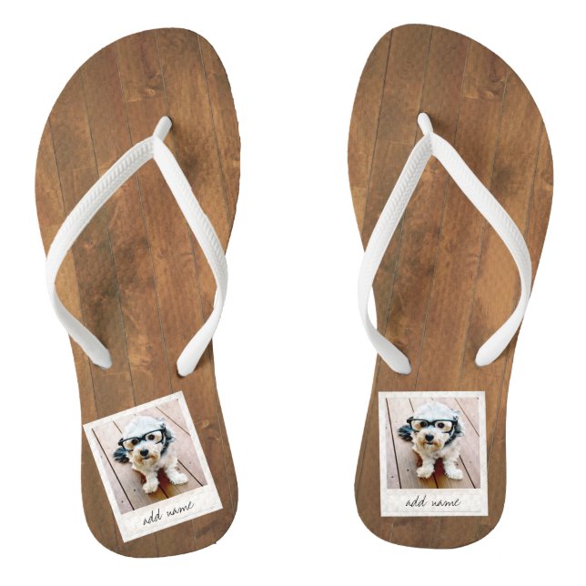 Chinelos Fotografia Rústica com Instagrama Quadrado e Madei (Pé da cama)