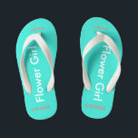 Chinelos Infantis Flor Girl NAME Turquoise<br><div class="desc">A Flower Girl é escrita em texto branco contra uma cor brilhante de turquesa feliz. O nome e a data do casamento são corais bonito. Personalize seu nome de florzinha em letras maiúsculas arquivadas. Clique em Personalizar para aumentar ou diminuir o tamanho do nome para cair dentro de linhas seguras....</div>