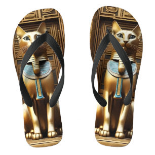 Chinelos Majestade Atemporal: O Gato Faraó Egípcio Dourado