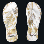 Chinelos Noiva de mármore branca Dourado chique que Wedding<br><div class="desc">O falso elegante, chique, e moderno imprimiu o ouro e os padrões de mármore brancos, chinelos da lembrança da noiva. Este design clássico e sofisticado é perfeito para a noiva elegante, na moda, e à moda. Vestir-los a sua festa de solteira ou a todo o evento do pre-casamento. Todo o...</div>
