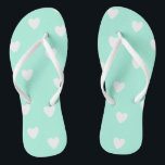 Chinelos Padrão Aqua Mint com Corações Brancos Bonitos<br><div class="desc">NewParkLane - Chinelos,  com um padrão bonito de corações brancos desenhados à mão,  contra um fundo de menta aqua da moda. Verifique se há itens correspondentes nesta coleção. Também disponível em rosa quente e cor-de-rosa esbranquiçado.</div>