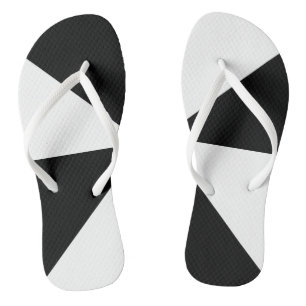 Chinelos Padrão Branco e Preto Geométrico Moderno