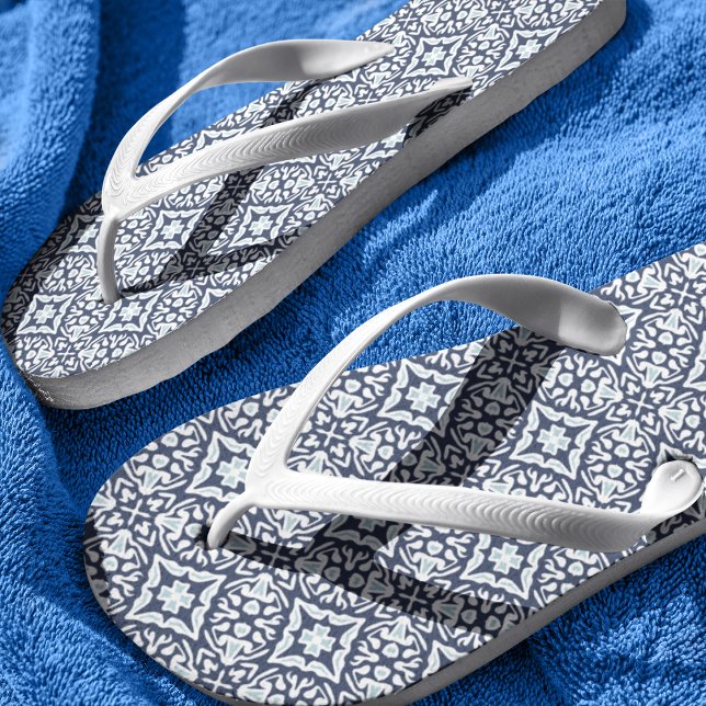 Chinelos Padrão mediterrânico marinho e Branco (Criador carregado)