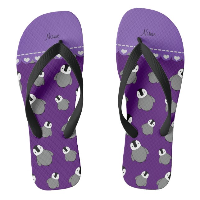 Chinelos Pinguins para bebês roxos de nome personalizado (Pé da cama)