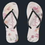 Chinelos Porta-vozes romântica do jardim romântico personal<br><div class="desc">Flores modernas de aquarelas em amarelo pastel mutado,  pêssego e madre,  elegante e romântico,  bridal-partidárias personalizadas do excelente</div>