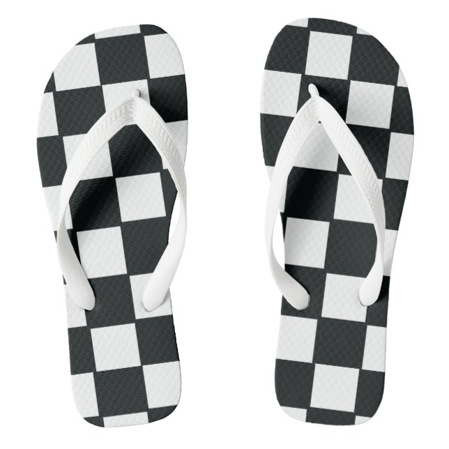 Chinelos Preto e Branco (Pé da cama)