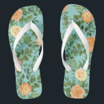 Chinelos Rosas Florais Aqua Peach Wedding<br><div class="desc">Lindos convites para casamentos florais de Peach & Aqua e rosa com abundância de verde e elegante e belo. Vintage perfeito procura um tema floral ou casamento branco tradicional no Primavera ou Verão.</div>