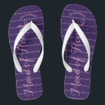 Chinelos Roxo de Madrinha de casamento Personalizado ou Qua<br><div class="desc">Padrão de Stripes Liláticas Roxas e Lavandas - Altere para Qualquer Cor clicando em personalizar. E diga o que quiser. Torne estes chinelos do tipo que têm sua mensagem neles. Seja a palestra da praia! damas de honra, festa de solteira, litoral tropical litorânea, praia de cruzeiro oceânico, presentes de festa...</div>