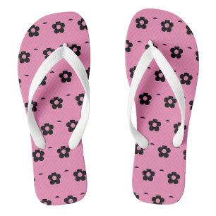 Chinelos Sandal com Flores Impressas em Preto sobre Fundo R