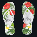 Chinelos Tropical Floral Sra. Bride ID475<br><div class="desc">Crie os flutuadores especiais para a noiva com este belo design com folhagem tropical e sotaques florais coloridos. O texto do script 'mrs', que chama a atenção, é opcional e pode ser excluído para usar o modelo para outras ocasiões. Procure o ID475 para ver outros produtos com este design, incluindo...</div>