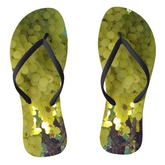 Chinelos Uvas Sultana Numa Vinha De Uva, (Pé da cama)
