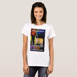 Chocalhando o calor no t-shirt da palha