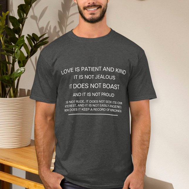 Christian Love T-Shirt 1 Corinthians 13:4-7  (Criador carregado)
